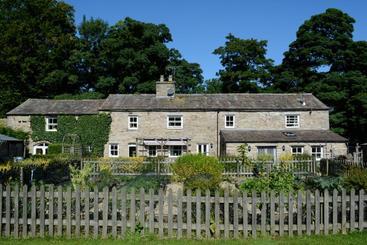 Bed and Breakfast Thorney Mire Barn
