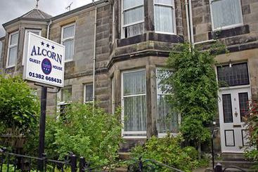 酒店 Alcorn Guest House