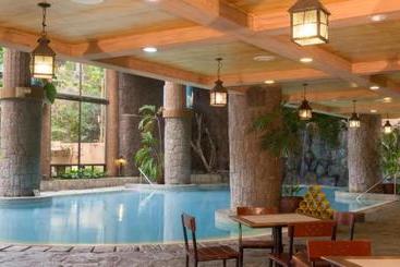 Отель Canyon Woods Resort Club