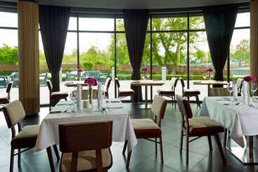 هتل Focus  Premium Inowroclaw