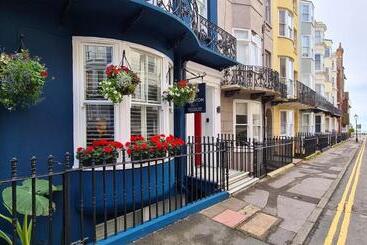 فندق Red Brighton Blue