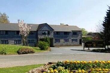 هتل Smithaleigh Farm Rooms And Apartments