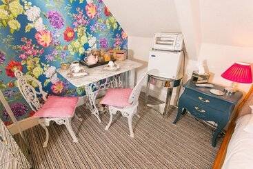 בית מלון כפרי The Rosebery Boutique