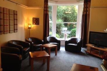 هتل Rostrevor   Guest House