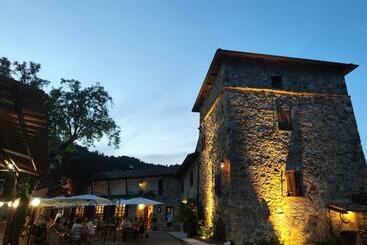 Il Torrione Del Trebbia