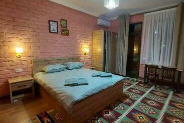 פנסיון Musavvir