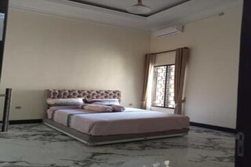 酒店 Express O 91708 Rumah Sriwijaya 12a Syariah