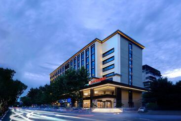 ホテル Hilton Garden Inn Chengdu Kuanzhai Alley