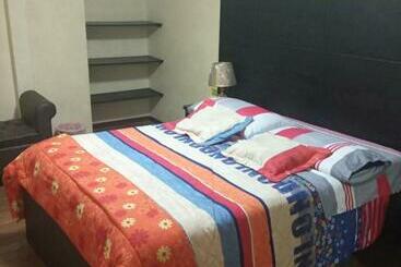 بنسيون Hostal Española