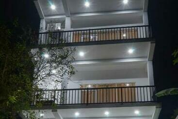 Pension Pinnawala Elephant Front View