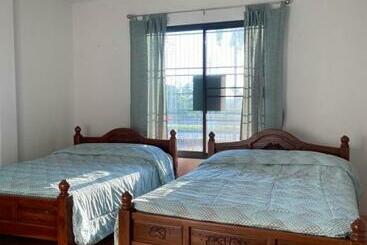 צימר The Nearest Surattani Airport