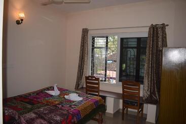 ペンション Dalia Guest House