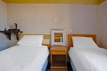 فندق Great White Horse