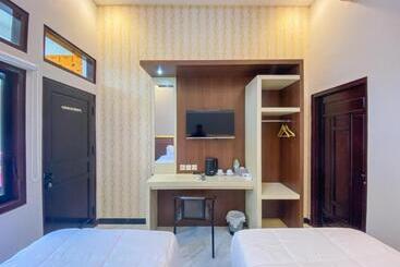 هتل Reddoorz Plus At Orange Diponogoro Palangkaraya