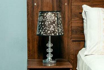 بنسيون Tamunee S Guest House