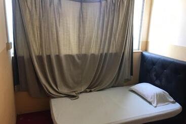 فندق صغير Motel Terminal Inn