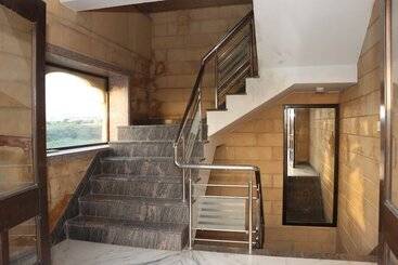 هتل Marwar Palace