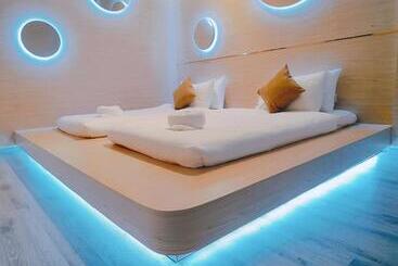 Общежитие Icon Hotel Hatyai