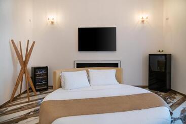 민박 Sant Antonino Luxury Suite