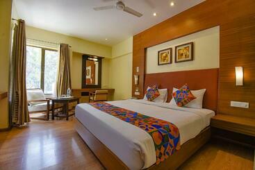 בית מלון כפרי Fab Prime Jm Four