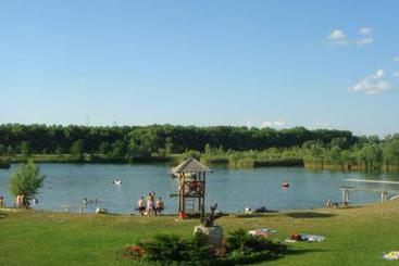 هتل Achilles Park