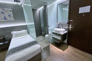 Bliss Hotel Singapore