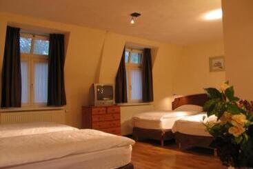 בית מלון כפרי De Arcense Herberg