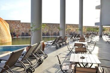 هتل Doğa Thermal Health & Spa