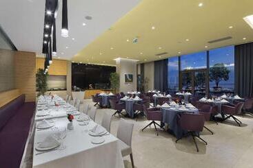 فندق Doubletree By Hilton Trabzon