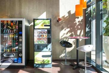 هتل Ibis Budget Lyon Centre  Gare Partdieu