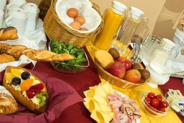 هتل Very Central, 5 Min To City Center, Self Check In