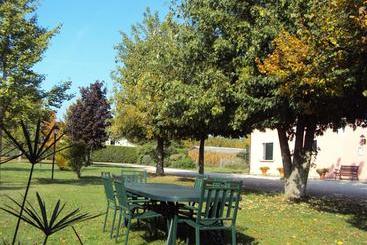 هتل روستایی Agriturismo Sant' Anna