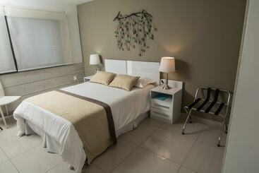 מלון דירות Mercosur Universitas