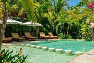 Muúnek Hotel Boutique Art & Spa