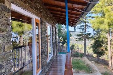 The Roots Hotel & Resort Jalna Almora