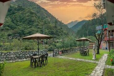 אתר נופש Dreamland Cottage & Cafe