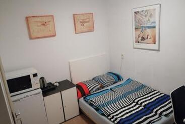 تختخواب و صبحانه All You Need, A Comfy Place