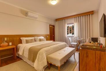 Отель Villa Boréal Hostellerie Pousada Boutique