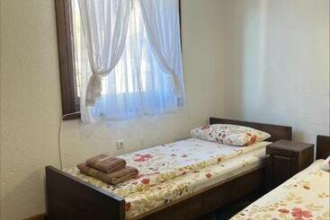 펜션 кондеви къщи