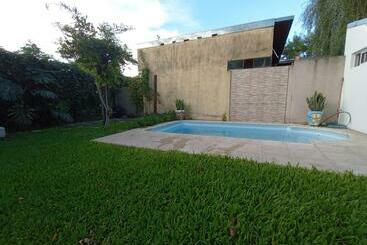 ユースホステル Alojam Las Heras 10 Off Termas