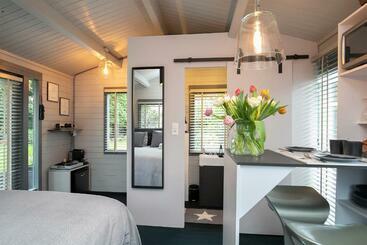 住宿加早餐  Tiny House Boatshed