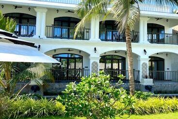 호텔 Lagoon Sarovar Premiere Resort   Pondicherry