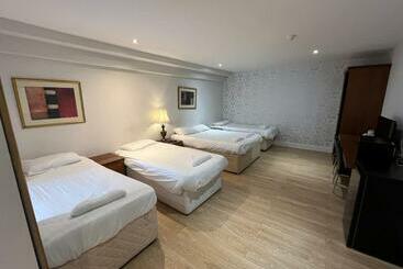 בית מלון כפרי Park View Rooms