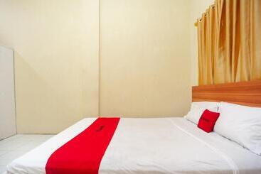 בית מלון כפרי Reddoorz Near Universitas Muhammadiyah Pringsewu