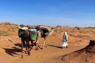 پانسیون Erg Chigaga Safari Camp