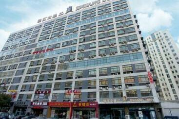 هتل Jinjiang Inn Select Wuxi Nanchang Street Huaqing Bridge Metro Station