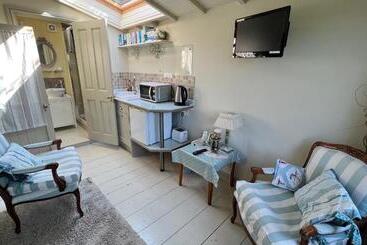 민박 Conygre Bungalow