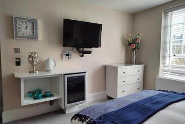 هتل St Johns Boutique