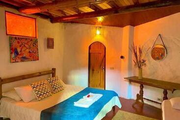 Пансион Pousada Econois