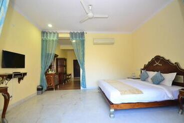 Aaram Baagh   A Luxury Nature Resort